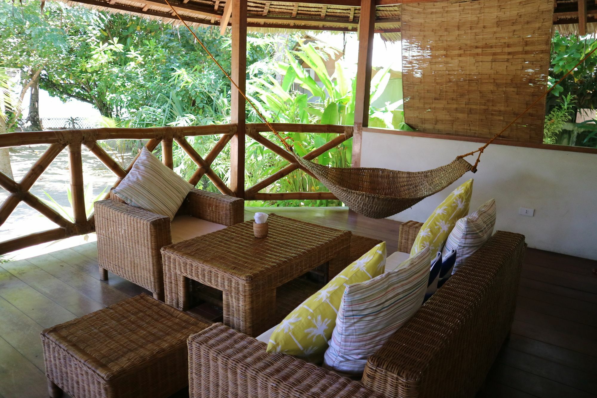El Nido Mahogany Beach ภายนอก รูปภาพ
